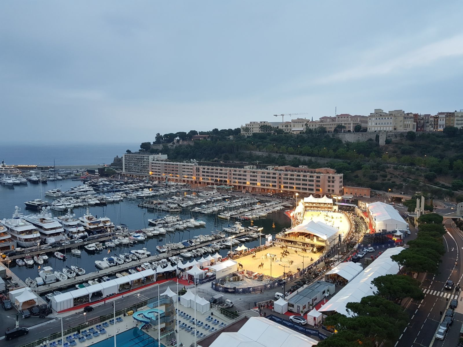 Monaco, immobilier et le port hercules